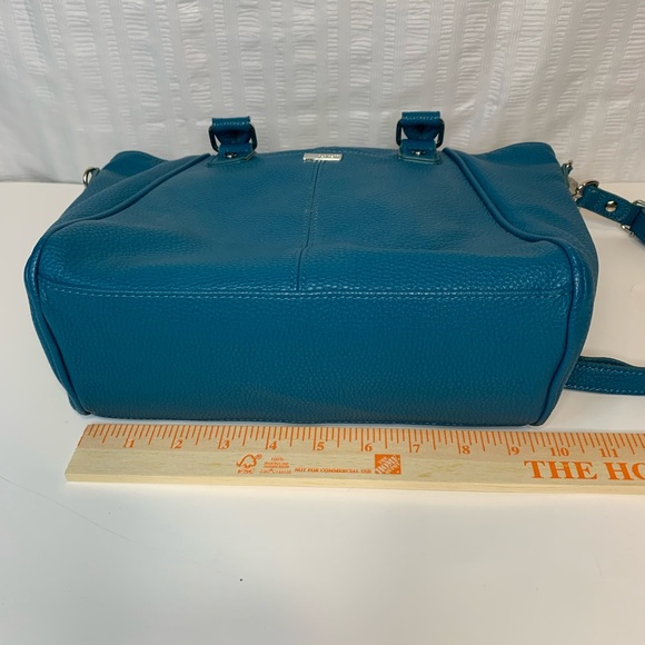 Jewell by Thirty-One one bag shoulder or crossbody in teal affair pebble. - Picture 8 of 9